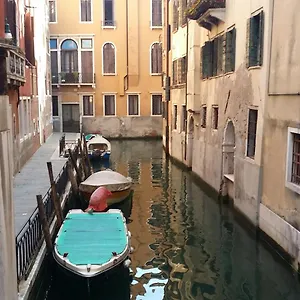 Apartment In San Marco, Venice
