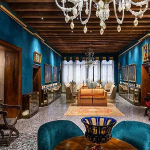 Palazzo Priuli Hotel
